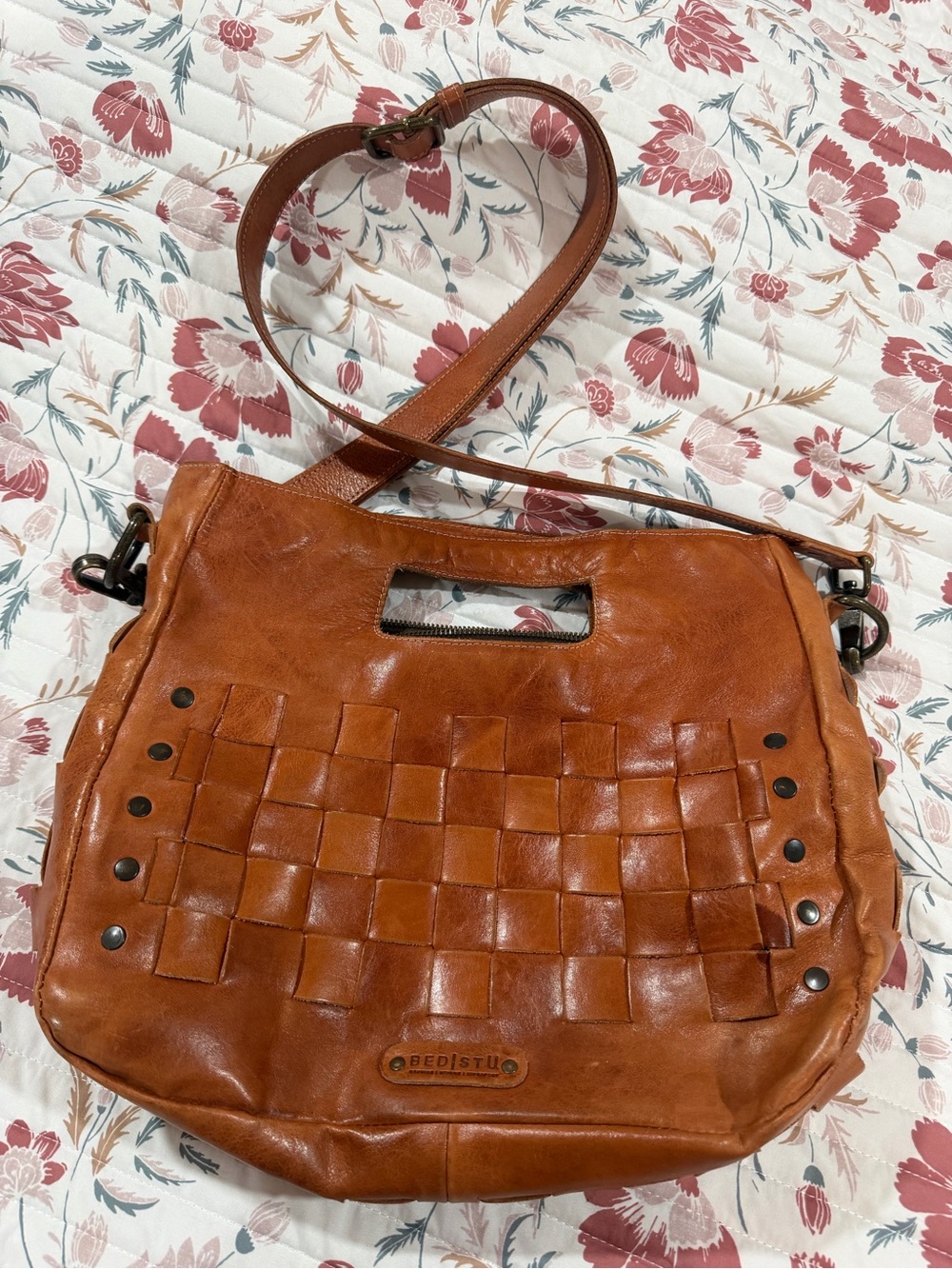 BED|STU Woven Leather Shoulder Bag in Tan Brown
